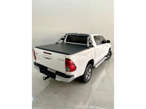 TOYOTA Hilux Caminhonete 2.7 16V 4P SRV FLEX CABINE DUPLA AUTOM�TICO, Foto 2
