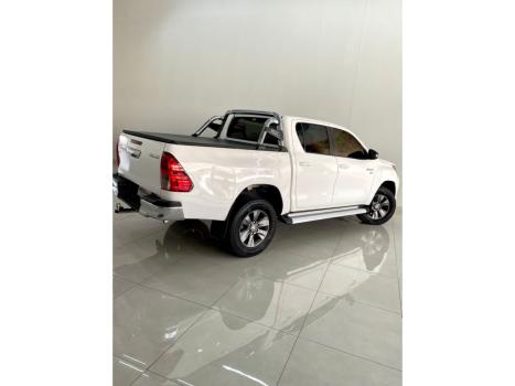 TOYOTA Hilux Caminhonete 2.7 16V 4P SRV FLEX CABINE DUPLA AUTOM�TICO, Foto 14
