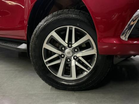 TOYOTA Hilux Caminhonete 2.8 16V SRV 4X4 DIESEL CABINE DUPLA AUTOM�TICO, Foto 3