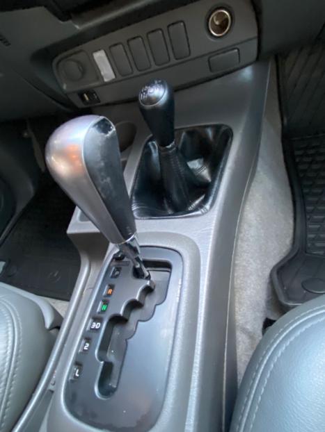TOYOTA Hilux Caminhonete 2.7 16V 4P SRV FLEX 4X4  CABINE DUPLA AUTOM�TICO, Foto 10