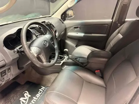 TOYOTA Hilux Caminhonete 3.0 16V 4P 4X4 SRV TURBO DIESEL, Foto 11