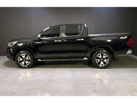 TOYOTA Hilux Caminhonete 2.8 16V SRX 4X4 DIESEL CABINE DUPLA AUTOM�TICO, Foto 6