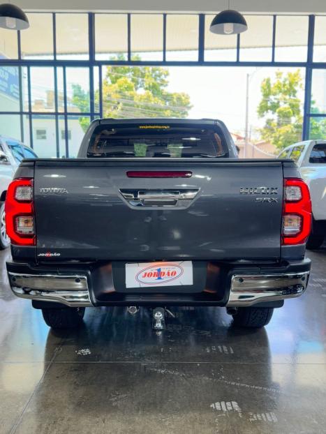 TOYOTA Hilux Caminhonete 2.8 16V SRX 4X4 TURBO DIESEL CABINE DUPLA AUTOM�TICO, Foto 5