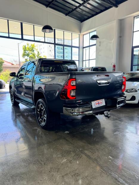 TOYOTA Hilux Caminhonete 2.8 16V SRX 4X4 TURBO DIESEL CABINE DUPLA AUTOM�TICO, Foto 6