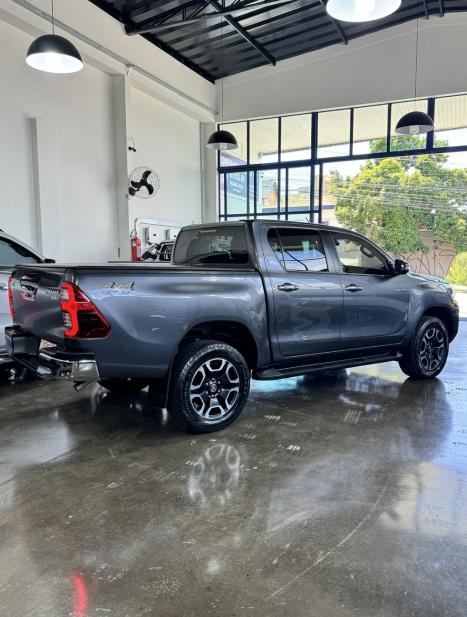 TOYOTA Hilux Caminhonete 2.8 16V SRX 4X4 TURBO DIESEL CABINE DUPLA AUTOM�TICO, Foto 7