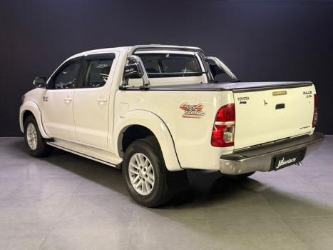 TOYOTA Hilux Caminhonete 3.0 16V 4P 4X4 SRV TURBO DIESEL, Foto 3