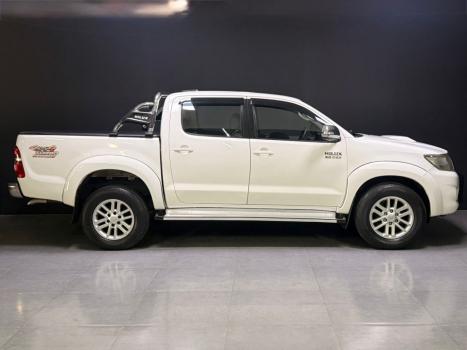 TOYOTA Hilux Caminhonete 3.0 16V 4P 4X4 SRV TURBO DIESEL, Foto 4