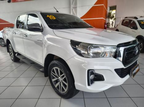 TOYOTA Hilux Caminhonete 2.8 16V SRV 4X4 DIESEL CABINE DUPLA AUTOM�TICO, Foto 3