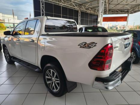 TOYOTA Hilux Caminhonete 2.8 16V SRV 4X4 DIESEL CABINE DUPLA AUTOM�TICO, Foto 7