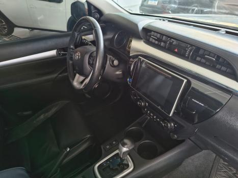 TOYOTA Hilux Caminhonete 2.8 16V SRV 4X4 DIESEL CABINE DUPLA AUTOM�TICO, Foto 10