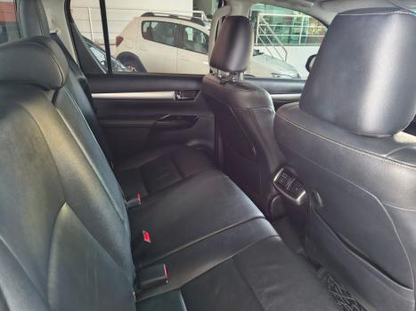 TOYOTA Hilux Caminhonete 2.8 16V SRV 4X4 DIESEL CABINE DUPLA AUTOM�TICO, Foto 12