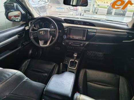 TOYOTA Hilux Caminhonete 2.8 16V SRV 4X4 DIESEL CABINE DUPLA AUTOM�TICO, Foto 13