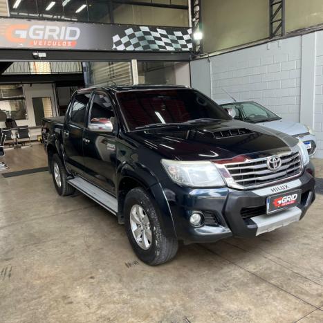 TOYOTA Hilux Caminhonete 3.0 4P 4X4 SRV TURBO DIESEL CABINE DUPLA, Foto 2