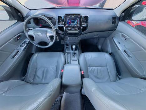 TOYOTA Hilux Caminhonete 2.7 16V 4P SRV FLEX 4X4  CABINE DUPLA AUTOM�TICO, Foto 10