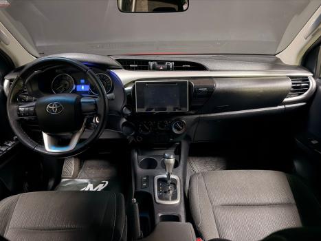 TOYOTA Hilux Caminhonete 2.7 16V 4P SR FLEX CABINE DUPLA, Foto 5