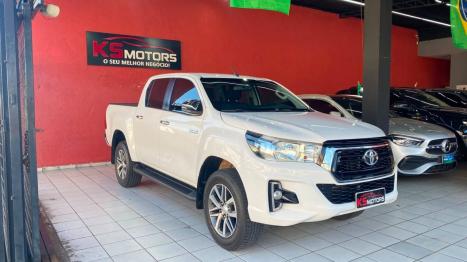 TOYOTA Hilux Caminhonete 2.7 16V 4P SRV FLEX CABINE DUPLA AUTOM�TICO, Foto 2