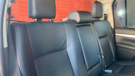 TOYOTA Hilux Caminhonete 2.7 16V 4P SRV FLEX CABINE DUPLA AUTOM�TICO, Foto 7