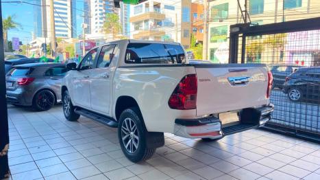 TOYOTA Hilux Caminhonete 2.7 16V 4P SRV FLEX CABINE DUPLA AUTOM�TICO, Foto 8