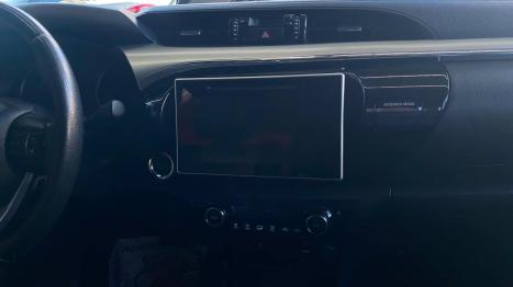 TOYOTA Hilux Caminhonete 2.7 16V 4P SRV FLEX CABINE DUPLA AUTOM�TICO, Foto 12