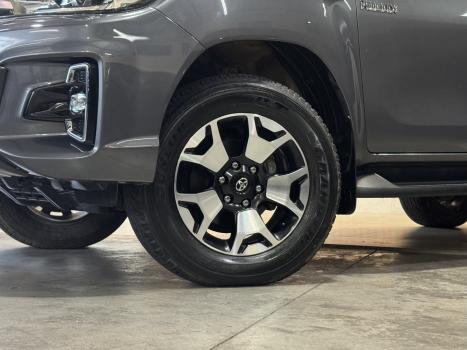 TOYOTA Hilux Caminhonete 2.8 16V  LOW M4FD 4X4 TURBO DIESEL CABINE DUPLA, Foto 3