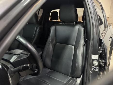 TOYOTA Hilux Caminhonete 2.8 16V  LOW M4FD 4X4 TURBO DIESEL CABINE DUPLA, Foto 4