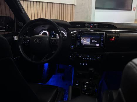 TOYOTA Hilux Caminhonete 2.8 16V  LOW M4FD 4X4 TURBO DIESEL CABINE DUPLA, Foto 8