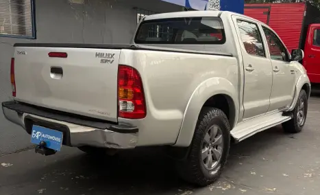 TOYOTA Hilux Caminhonete 3.0 16V 4P 4X4 SRV TURBO DIESEL CABINE DUPLA AUTOMÁTICO, Foto 13