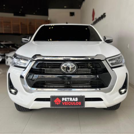 TOYOTA Hilux Caminhonete 2.8 16V SRX 4X4 DIESEL CABINE DUPLA AUTOMÁTICO, Foto 2