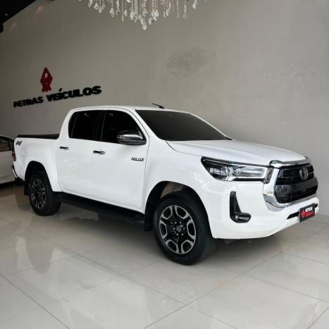 TOYOTA Hilux Caminhonete 2.8 16V SRX 4X4 DIESEL CABINE DUPLA AUTOMÁTICO, Foto 3