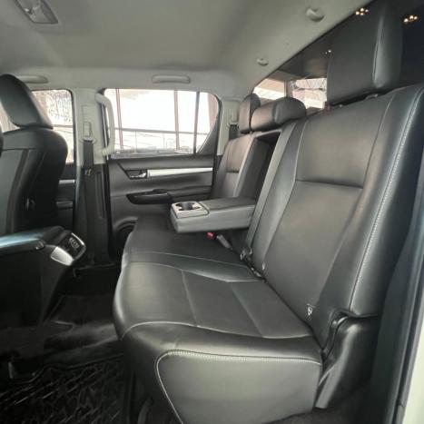 TOYOTA Hilux Caminhonete 2.8 16V SRX 4X4 DIESEL CABINE DUPLA AUTOMÁTICO, Foto 9