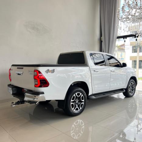TOYOTA Hilux Caminhonete 2.8 16V SRX 4X4 DIESEL CABINE DUPLA AUTOMÁTICO, Foto 16