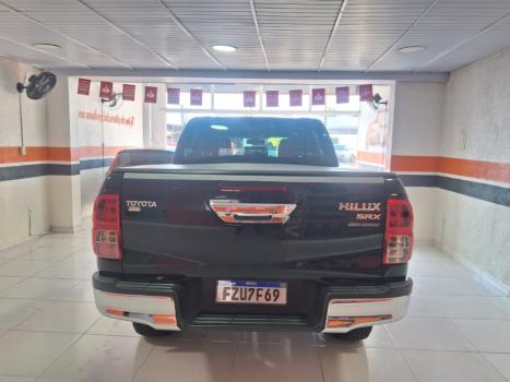 TOYOTA Hilux Caminhonete 2.8 16V SRX 50 ANOS 4X4 TURBO DIESEL CABINE DUPLA AUTOMÁTICO, Foto 7