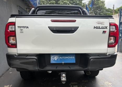 TOYOTA Hilux Caminhonete 2.8 16V GR SPORT 4X4 TURBO DIESEL CABINE DUPLA AUTOMÁTICO, Foto 3
