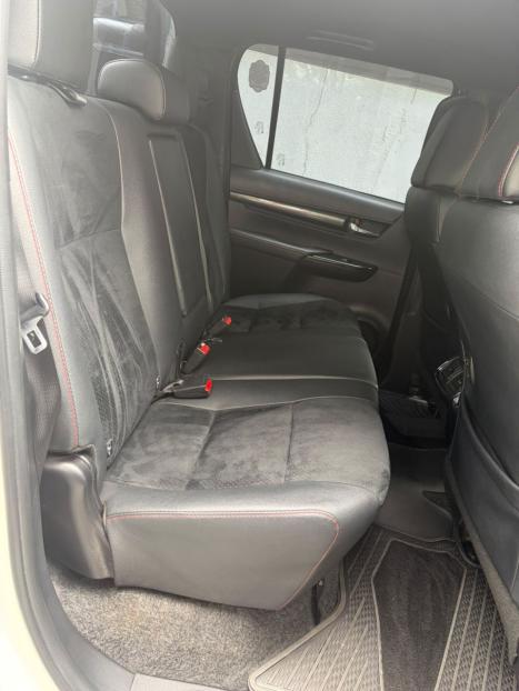 TOYOTA Hilux Caminhonete 2.8 16V GR SPORT 4X4 TURBO DIESEL CABINE DUPLA AUTOMÁTICO, Foto 9