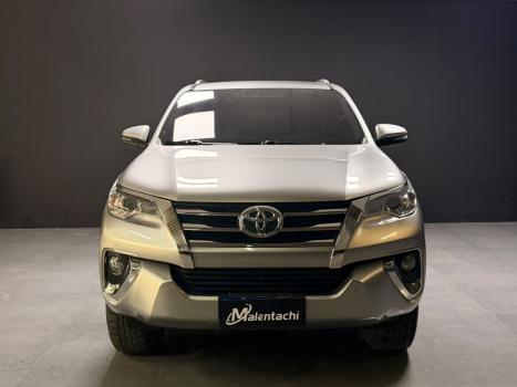 TOYOTA Hilux SW4 2.7 16V 4P FLEX SRV 7 LUGARES AUTOM�TICO, Foto 6
