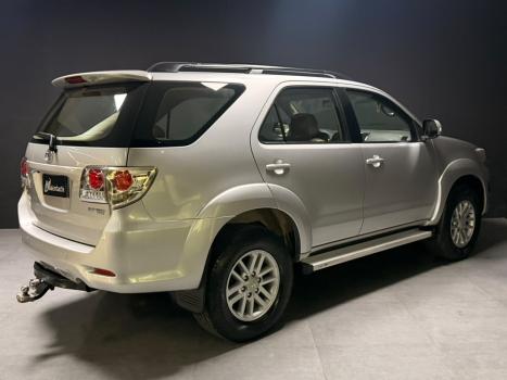 TOYOTA Hilux SW4 2.7 16V 4P SR AUTOM�TICO, Foto 4
