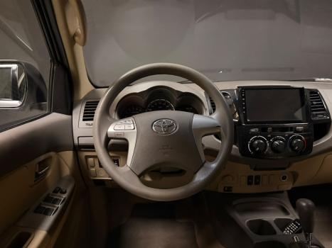 TOYOTA Hilux SW4 2.7 16V 4P SR AUTOM�TICO, Foto 10