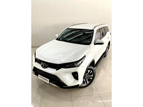 TOYOTA Hilux SW4 2.8 16V 4P SRX PLATINUM 4X4 7 LUGARES TURBO DIESEL AUTOM�TICO, Foto 3