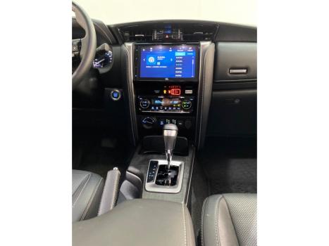 TOYOTA Hilux SW4 2.8 16V 4P SRX PLATINUM 4X4 7 LUGARES TURBO DIESEL AUTOM�TICO, Foto 16