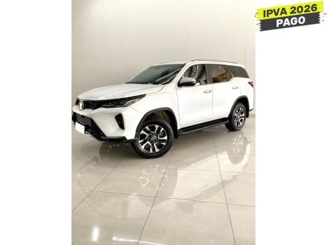 TOYOTA Hilux SW4 2.8 16V 4P SRX PLATINUM 4X4 7 LUGARES TURBO DIESEL AUTOM�TICO, Foto 2