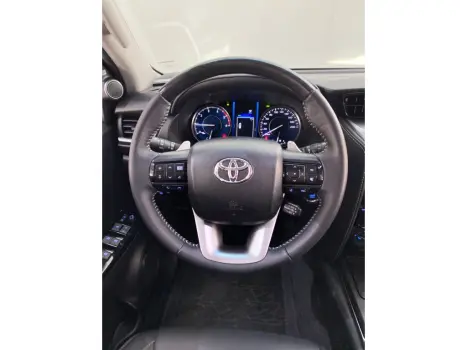 TOYOTA Hilux SW4 2.8 16V 4P SRX PLATINUM 4X4 7 LUGARES TURBO DIESEL AUTOM�TICO, Foto 9