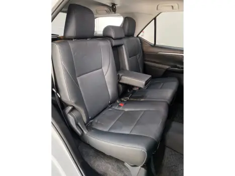 TOYOTA Hilux SW4 2.8 16V 4P SRX PLATINUM 4X4 7 LUGARES TURBO DIESEL AUTOM�TICO, Foto 21