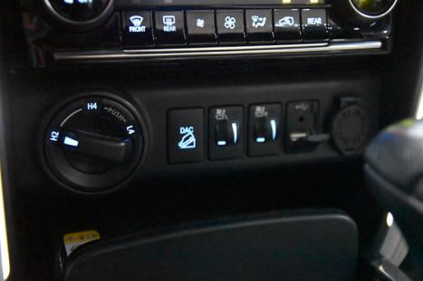 TOYOTA Hilux SW4 2.8 4P SRX 4X4 DIAMOND 7 LUGARES TURBO DIESEL AUTOM�TICO, Foto 7