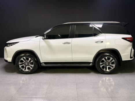 TOYOTA Hilux SW4 2.8 4P 4X4 TURBO DIESEL, Foto 6