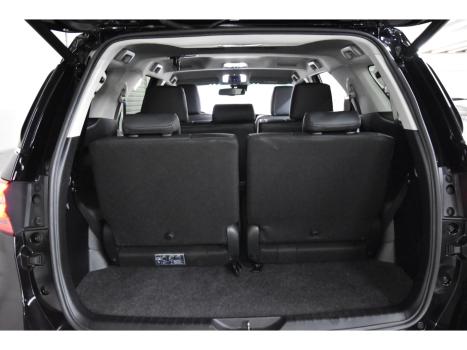 TOYOTA Hilux SW4 2.8 4P SRX 4X4 TURBO DIESEL AUTOM�TICO, Foto 20