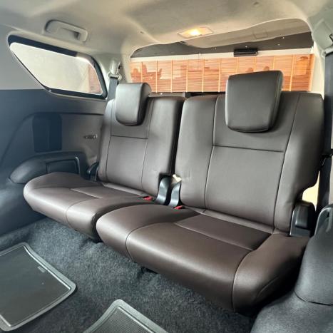 TOYOTA Hilux SW4 2.8 16V 4P SRX 4X4 7 LUGARES TURBO DIESEL AUTOMÁTICO, Foto 13