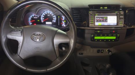 TOYOTA Hilux SW4 3.0 16V 4P SRV 4X4 7 LUGARES TURBO DIESEL AUTOMTICO, Foto 9