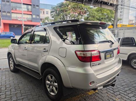 TOYOTA Hilux SW4 3.0 16V 4P SRV 4X4 7 LUGARES TURBO DIESEL AUTOM�TICO, Foto 12