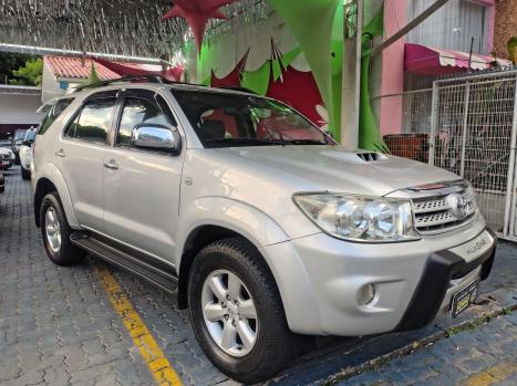 TOYOTA Hilux SW4 3.0 16V 4P SRV 4X4 7 LUGARES TURBO DIESEL AUTOM�TICO, Foto 15