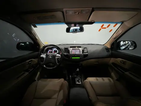 TOYOTA Hilux SW4 , Foto 4